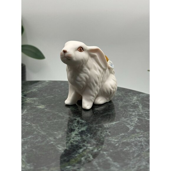 Vintage 1950s Porcelain Pin Cushion White Bunny Rabbit with Applied Flowers - Picture 6 of 11